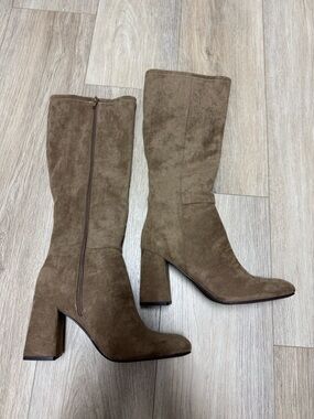 NEW Madden Girl Whitney Chunky Heel Knee High Boots